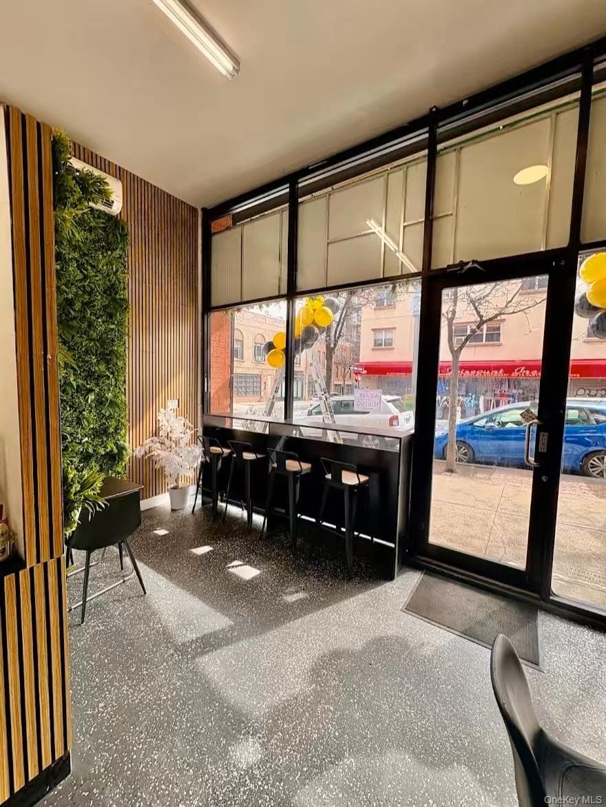 132 Havemeyer Street thumbnail 2