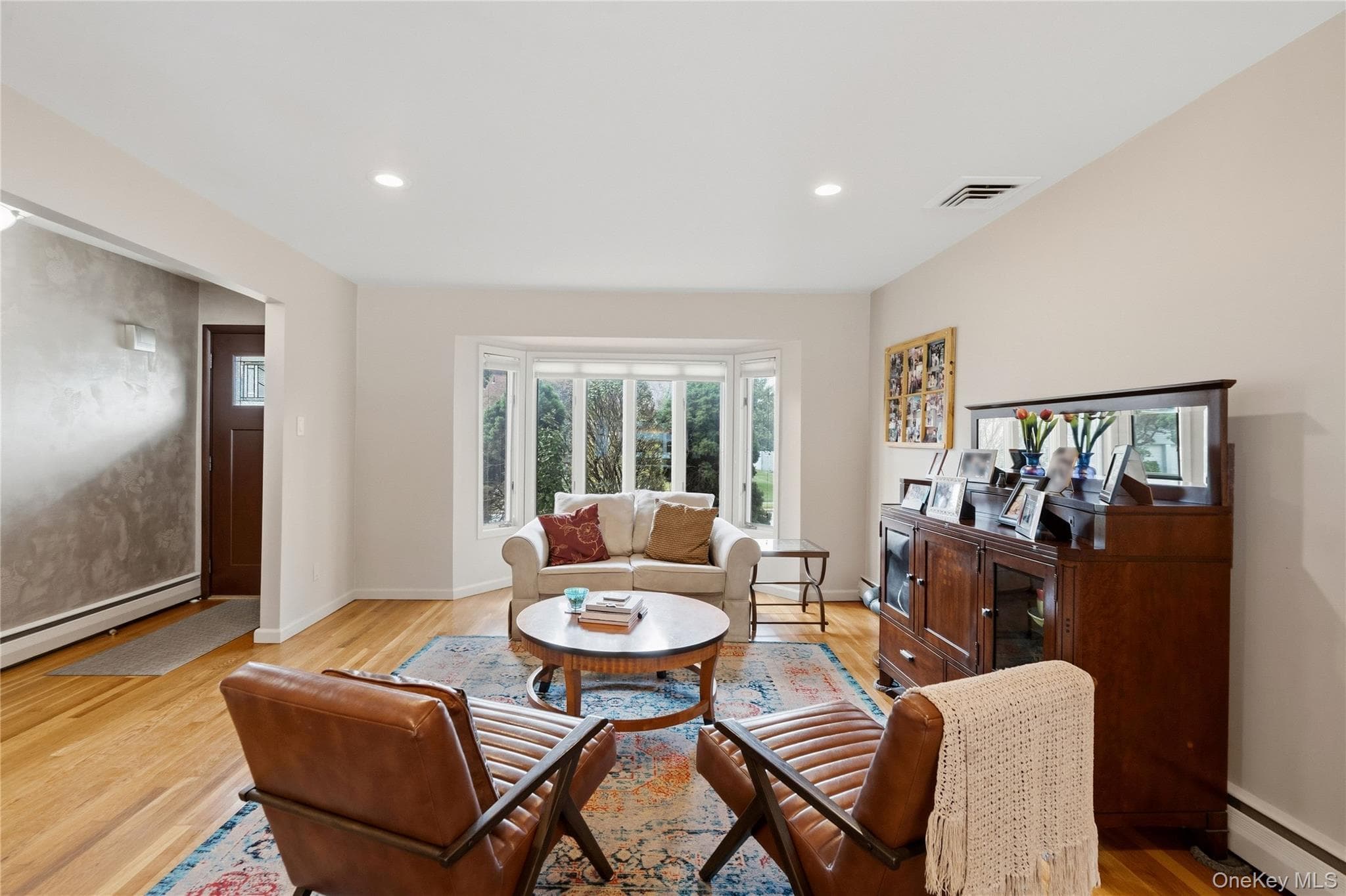 15 Elmwood Lane thumbnail 4