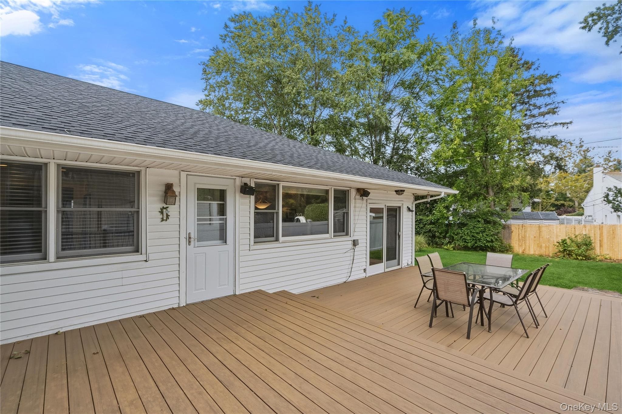 15 Elmwood Lane thumbnail 32