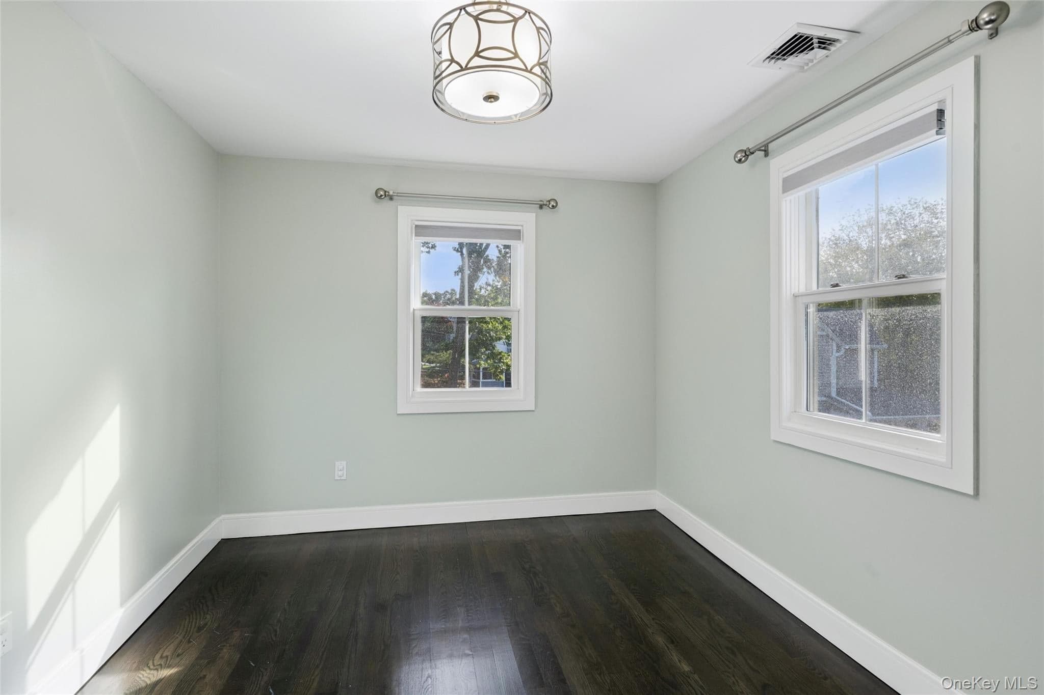 18 20th Avenue thumbnail 29