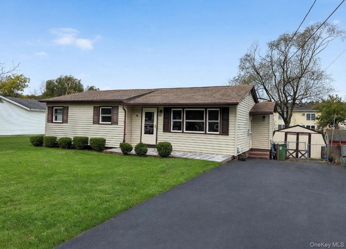 21 Willow Place, Middletown