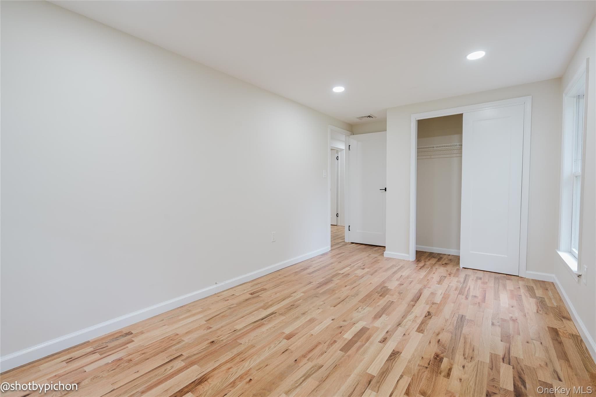 447 N Elting Corners Road thumbnail 34