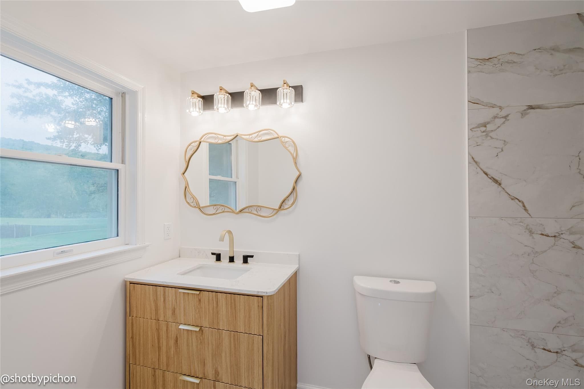 447 N Elting Corners Road thumbnail 24