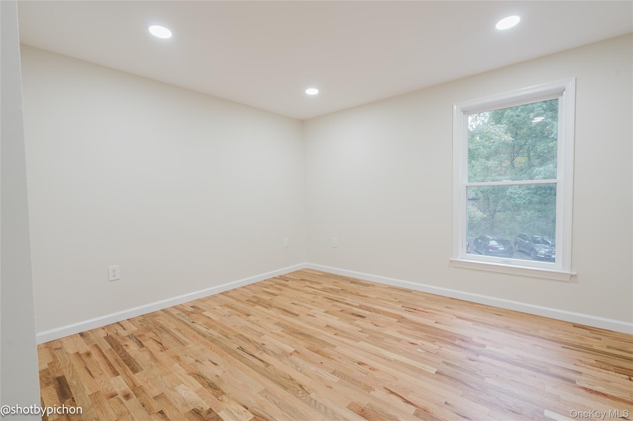 447 N Elting Corners Road thumbnail 30