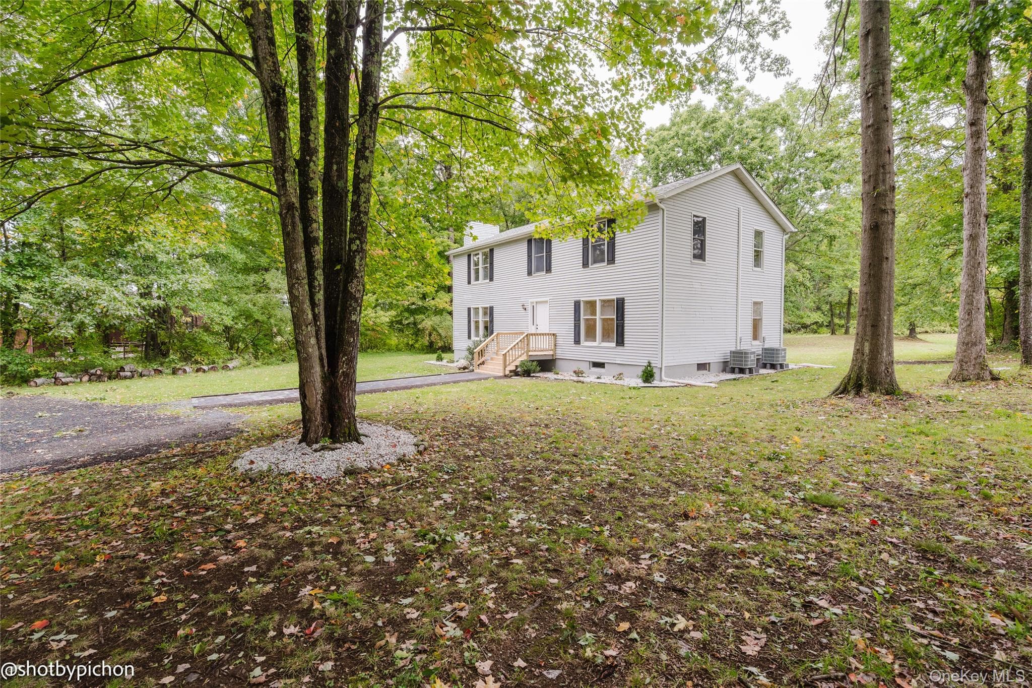 447 N Elting Corners Road, Highland