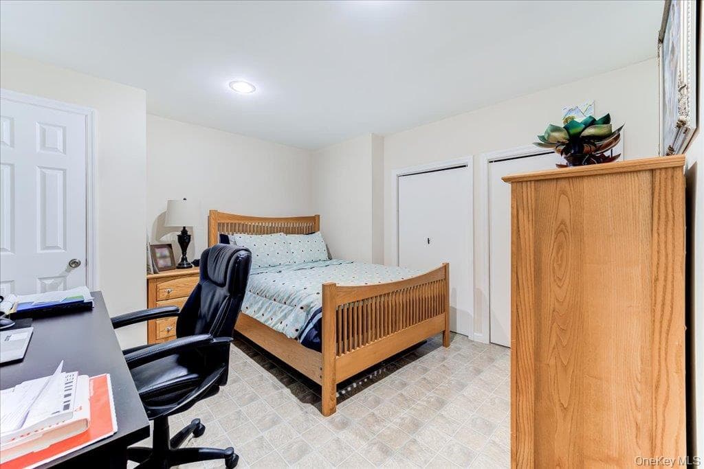 77 Houston Road thumbnail 38