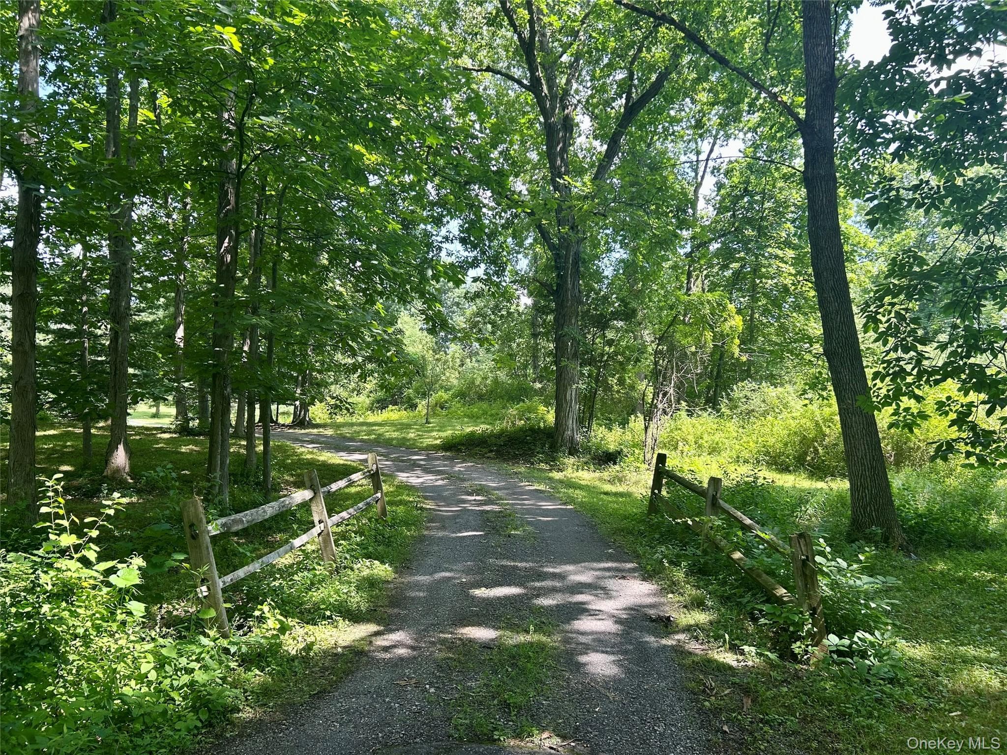 300 Old Sawmill Road thumbnail 4