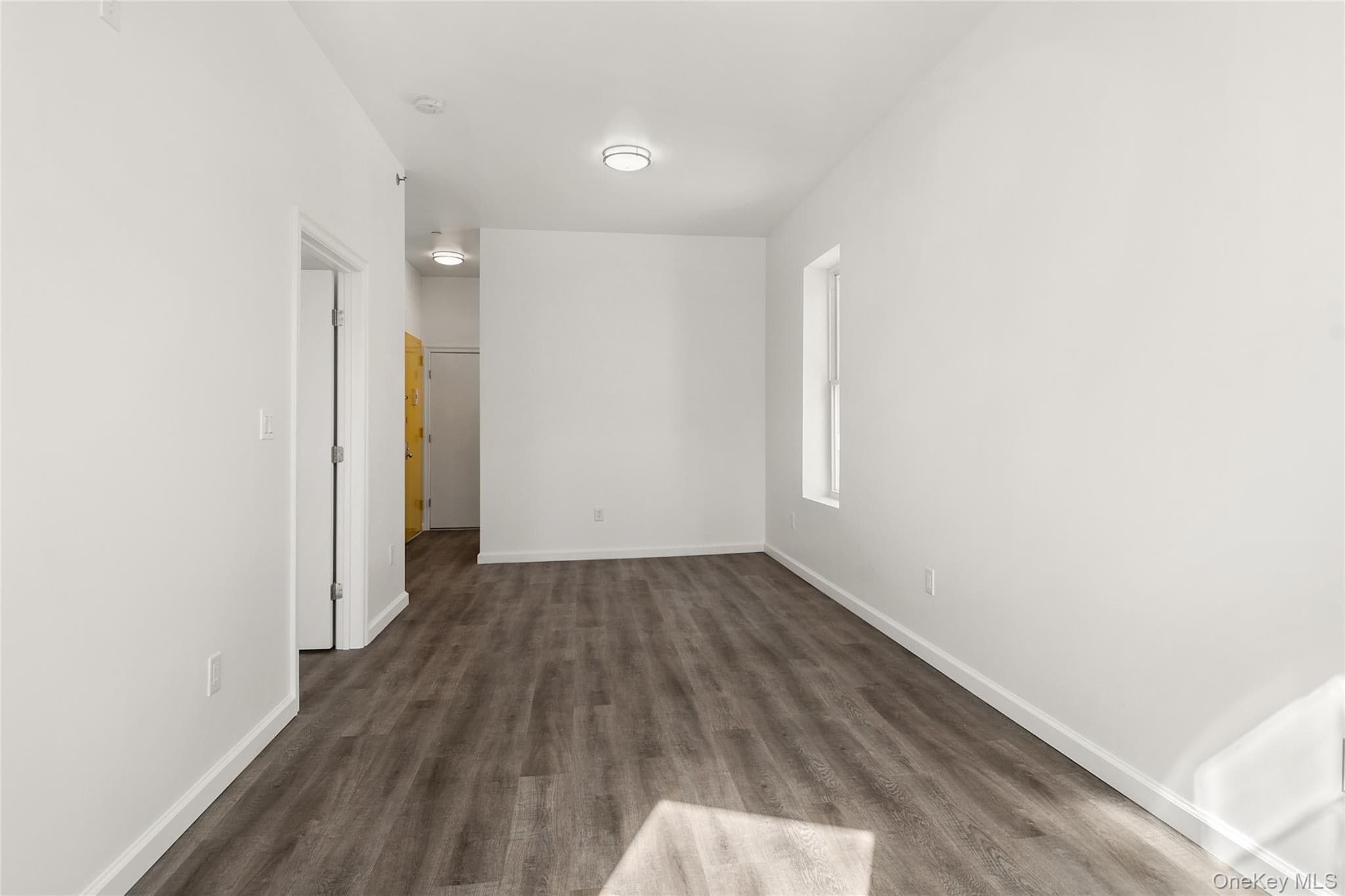 1047 Morris Avenue thumbnail 34