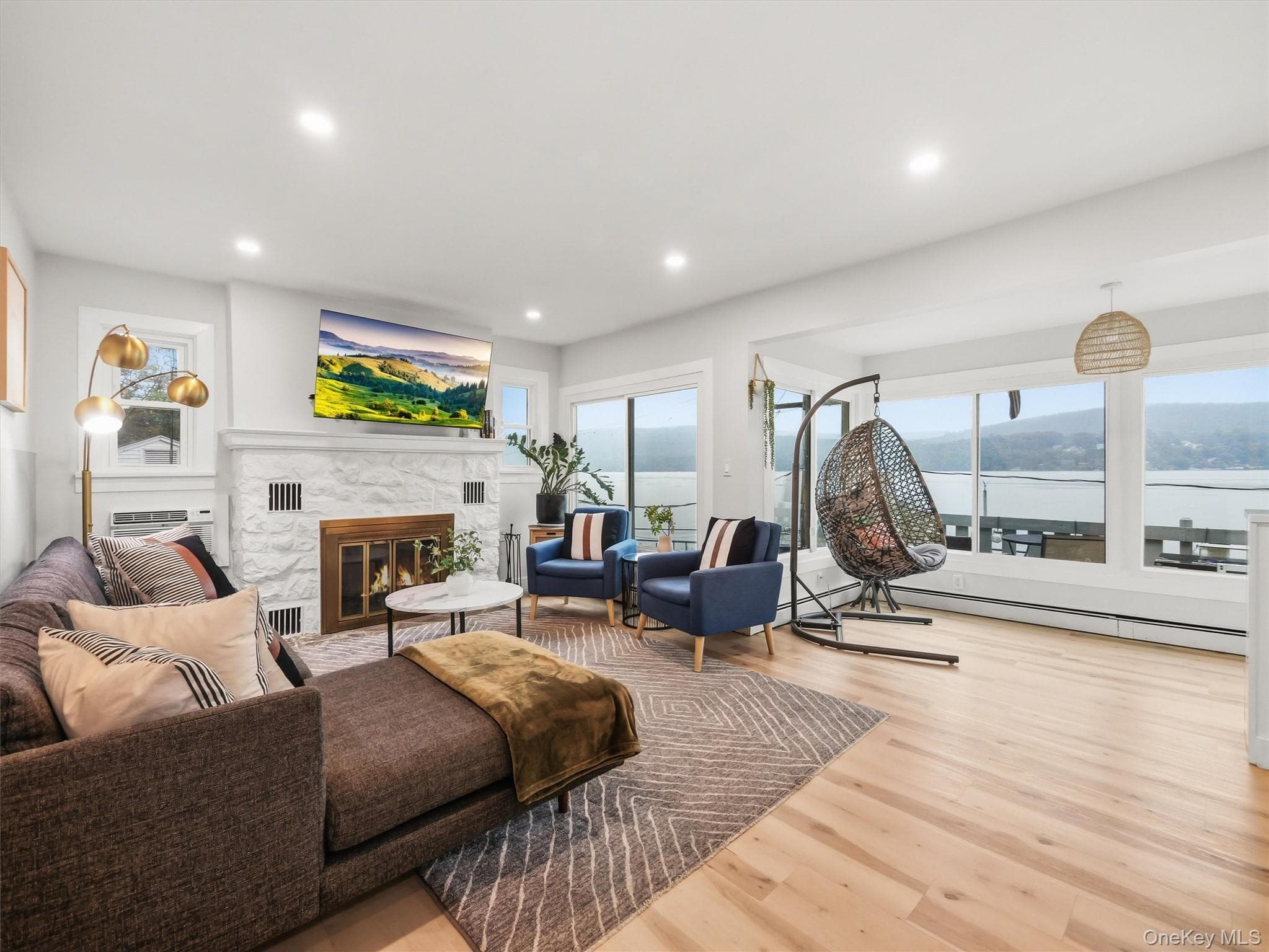 113 Lake Shore Road thumbnail 9