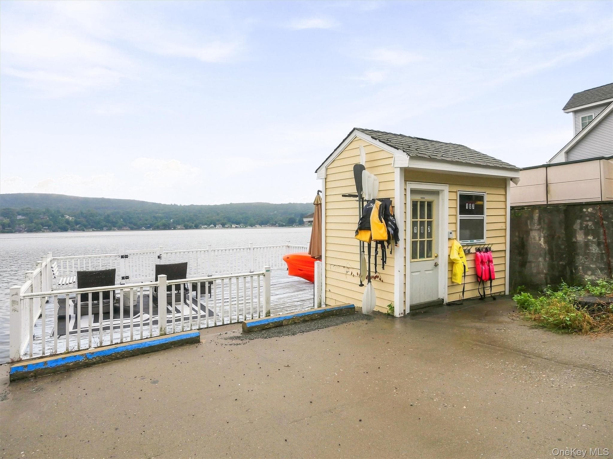 113 Lake Shore Road thumbnail 21