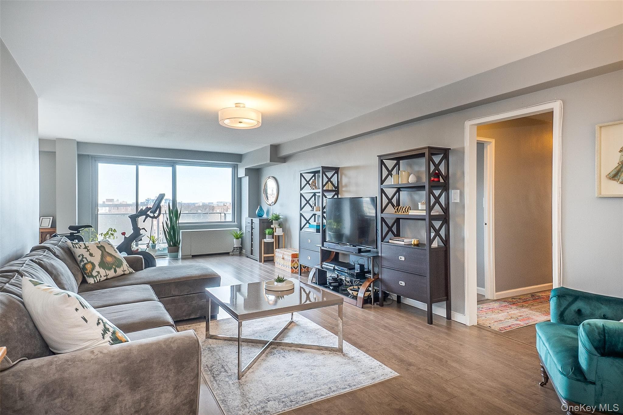 85-15 Main Street Unit: 12J thumbnail 3