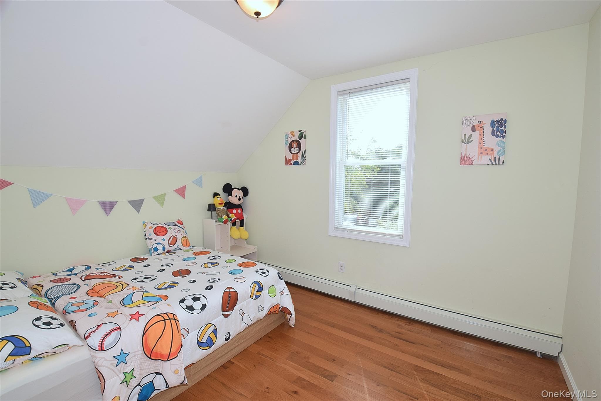 17 Maple Avenue thumbnail 18