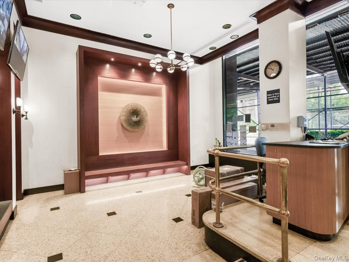 41-40 Union Street Unit: 8V thumbnail 4