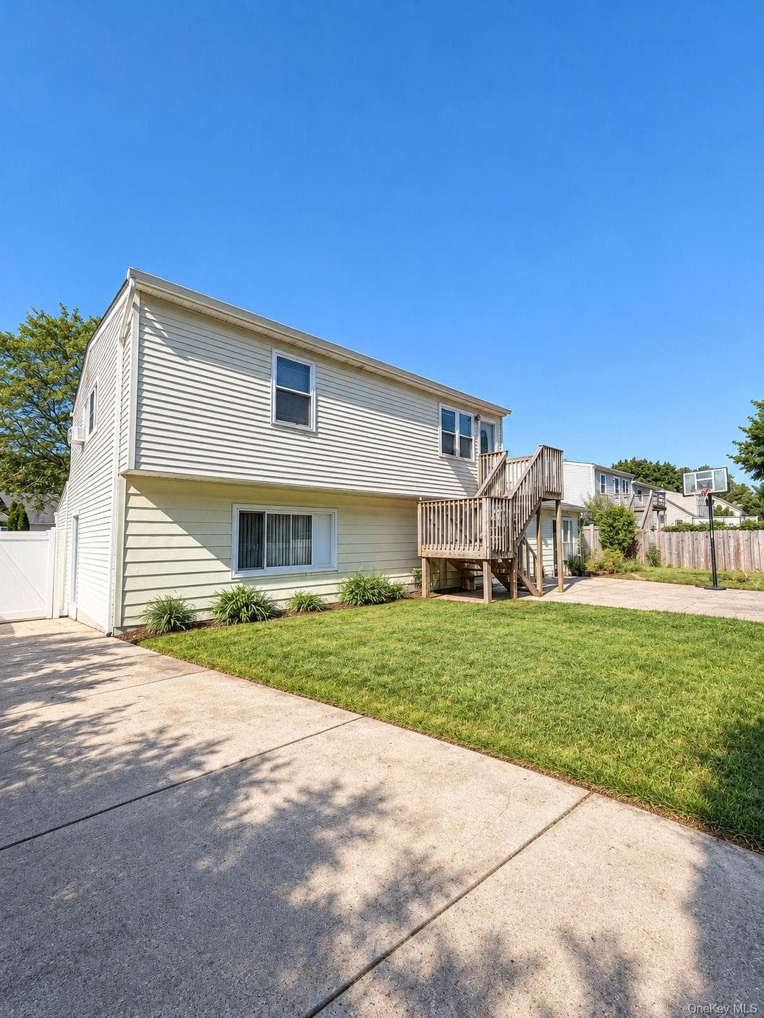 1077 Sipp Avenue thumbnail 18
