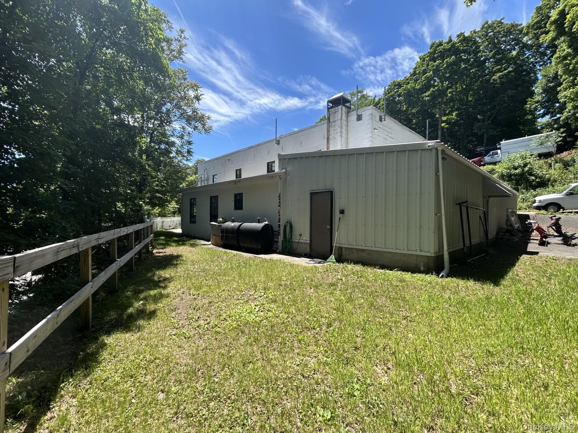 581 N State Road Unit: 6 thumbnail 4
