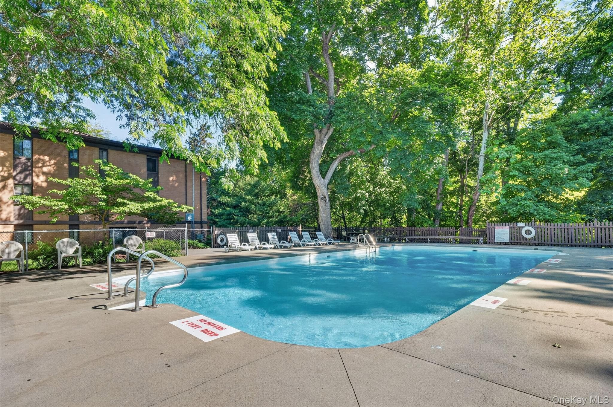 10 Oakwood Terrace Unit: 65 thumbnail 16
