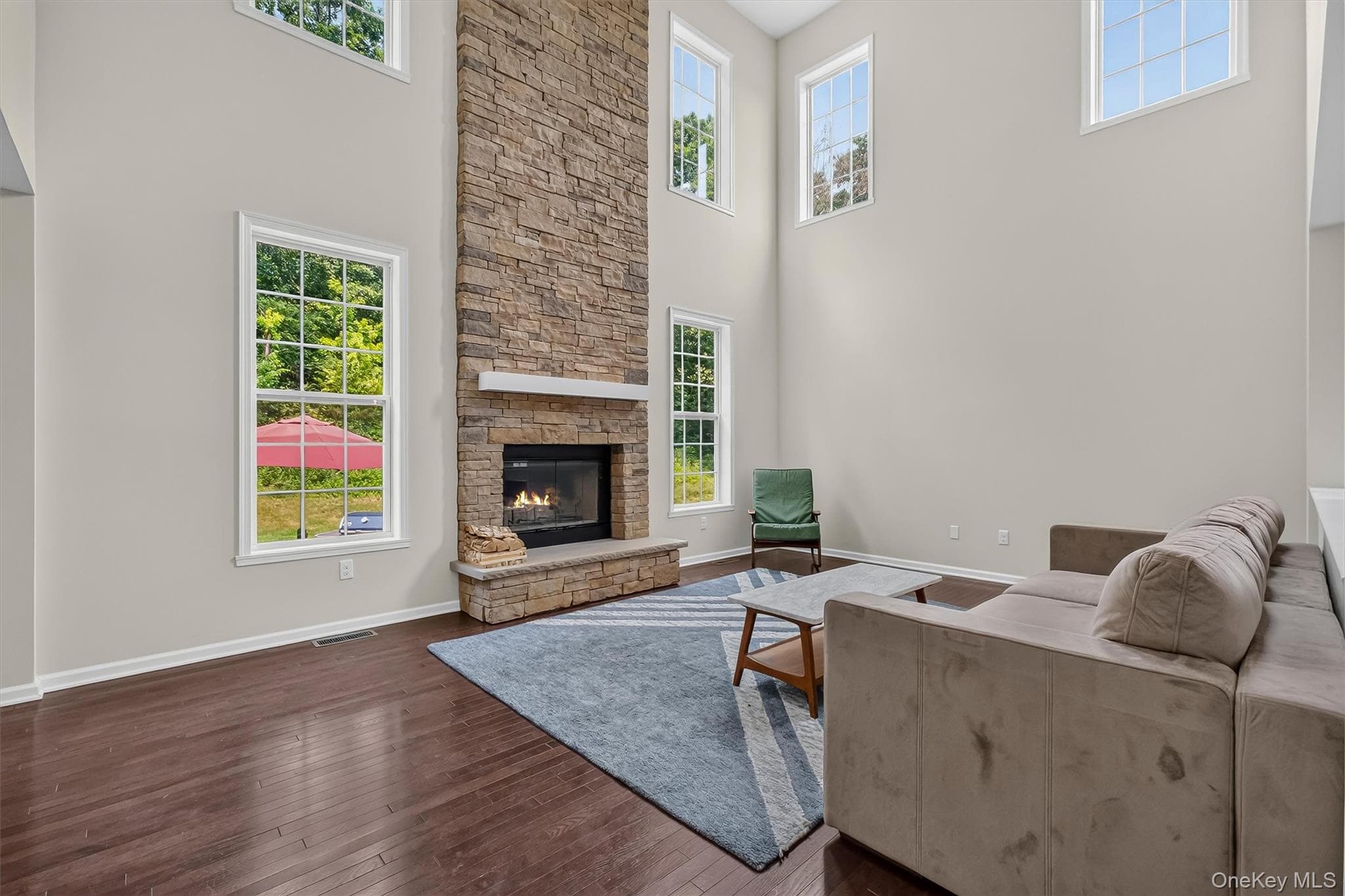 57 E Van Buren Way thumbnail 12