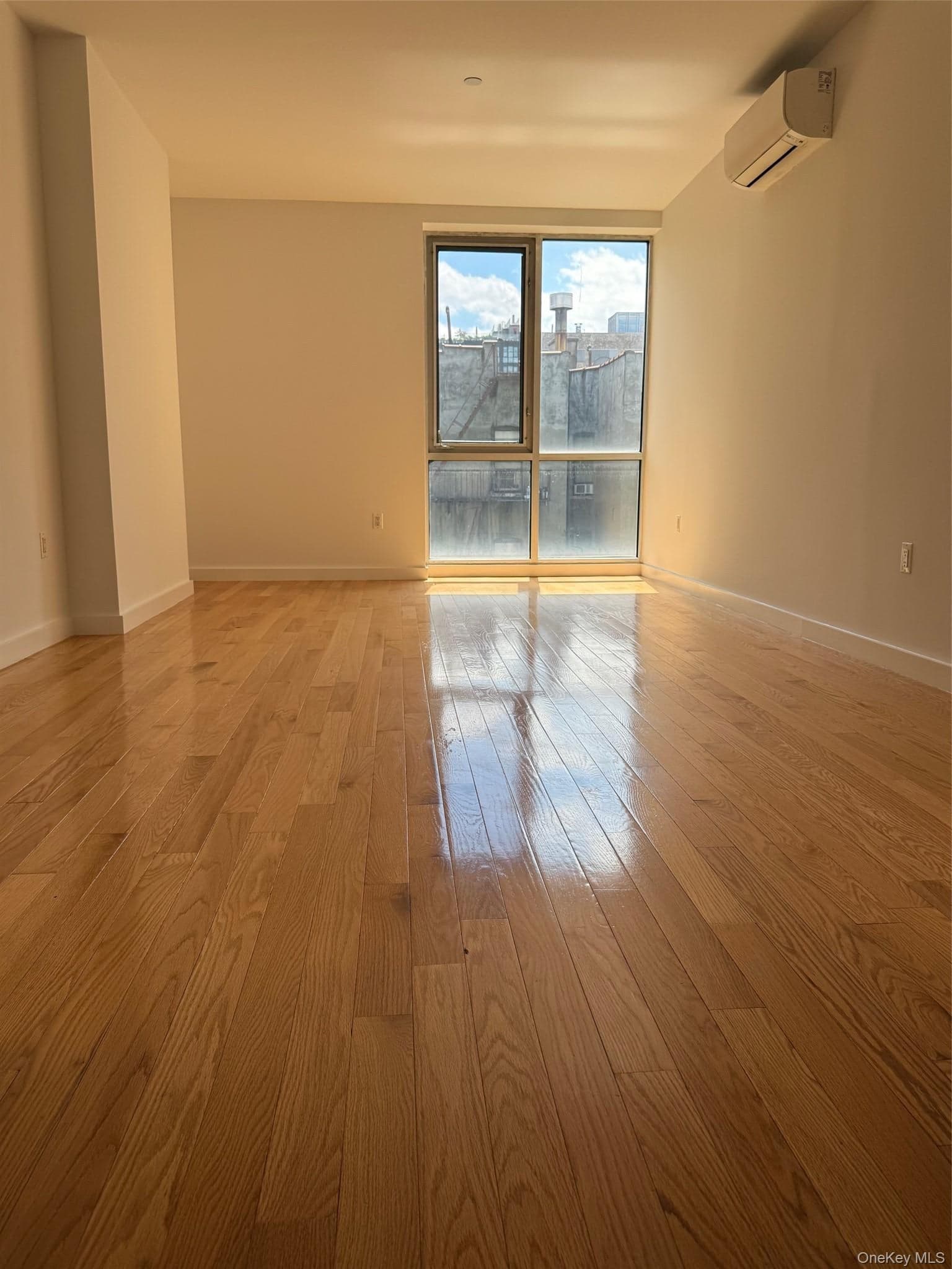 362 W 127th Street St Unit: 4A thumbnail 3