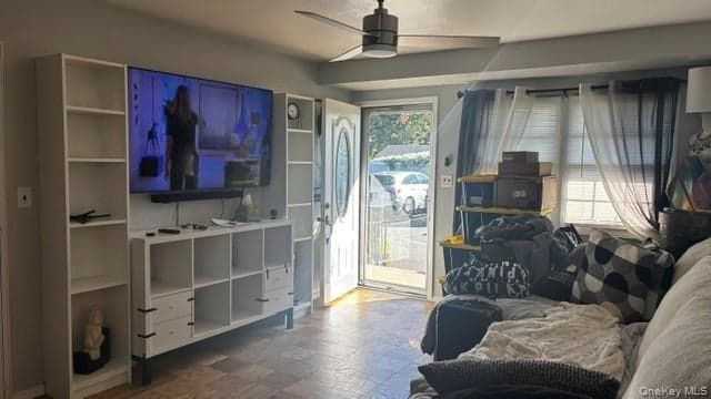 331 Mariners Way thumbnail 7