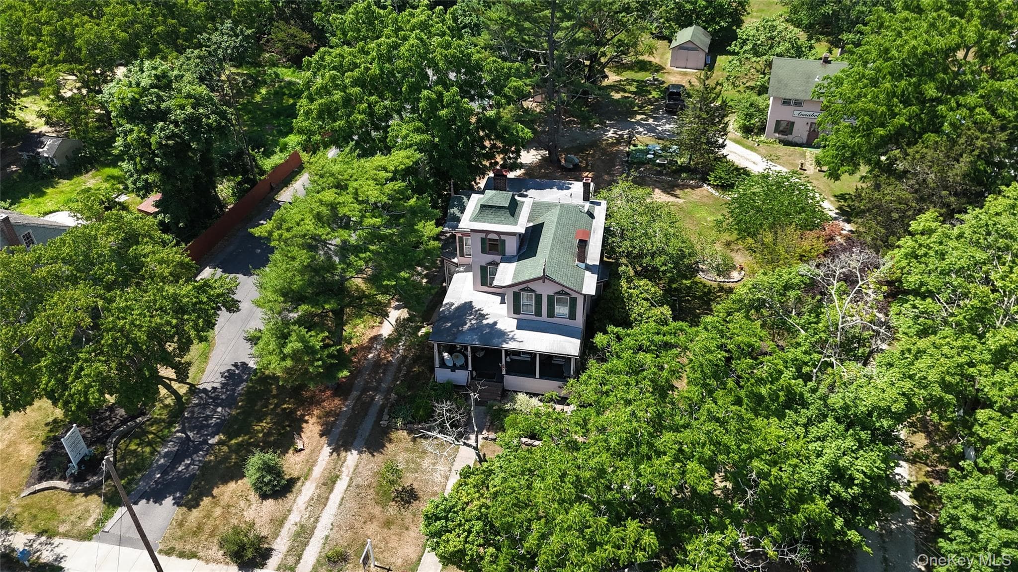 449 Montauk Highway thumbnail 29