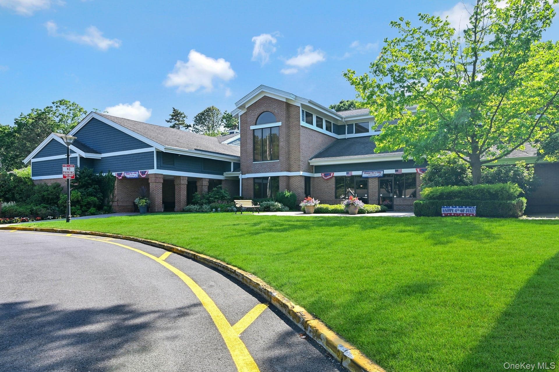 15 Glen Drive thumbnail 29