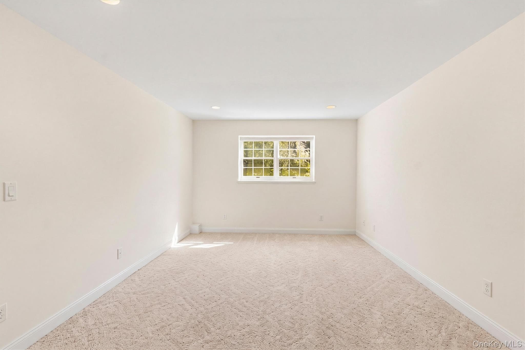 30 Elmore Avenue thumbnail 11