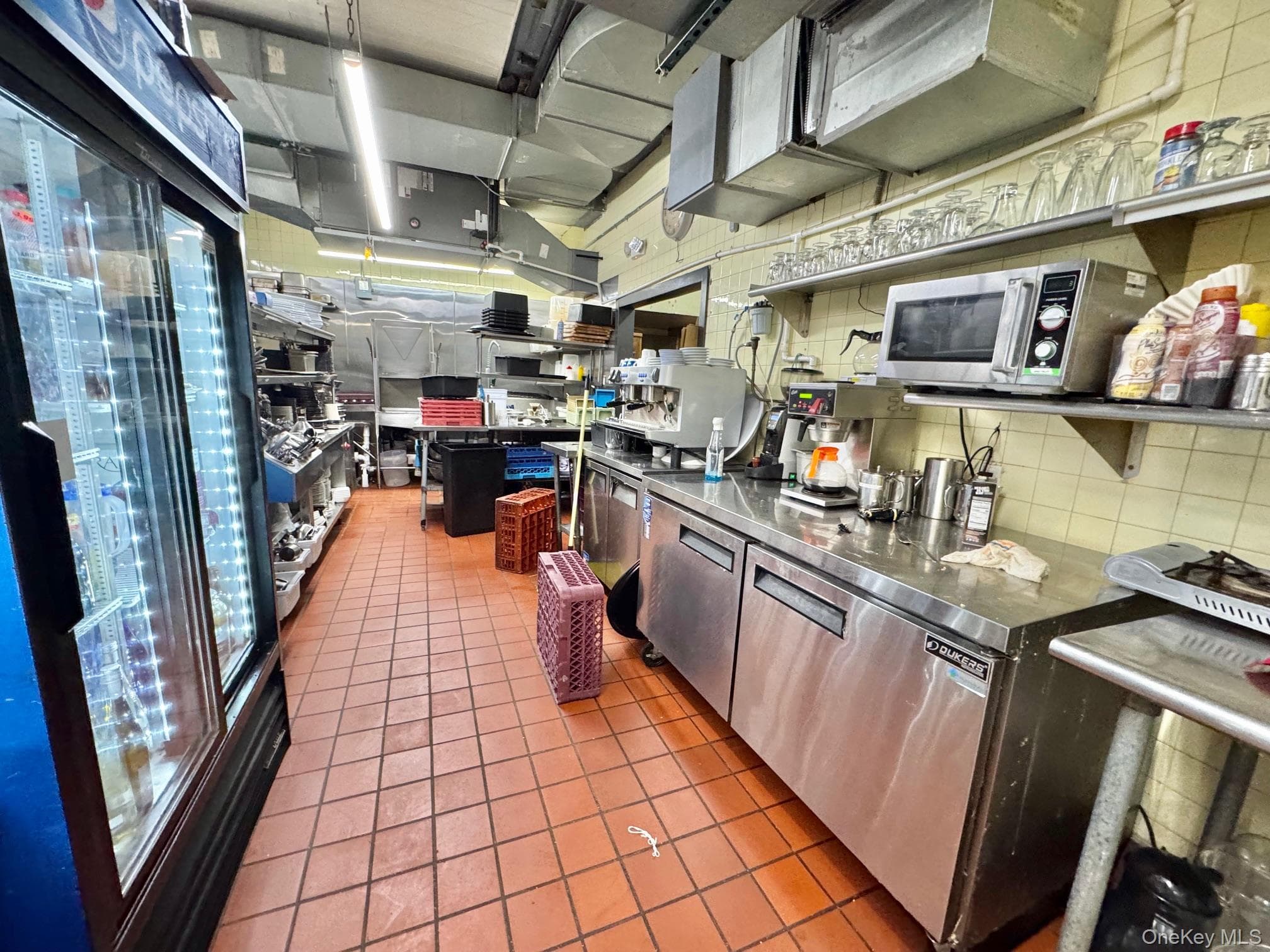 3943 Merrick Road thumbnail 20