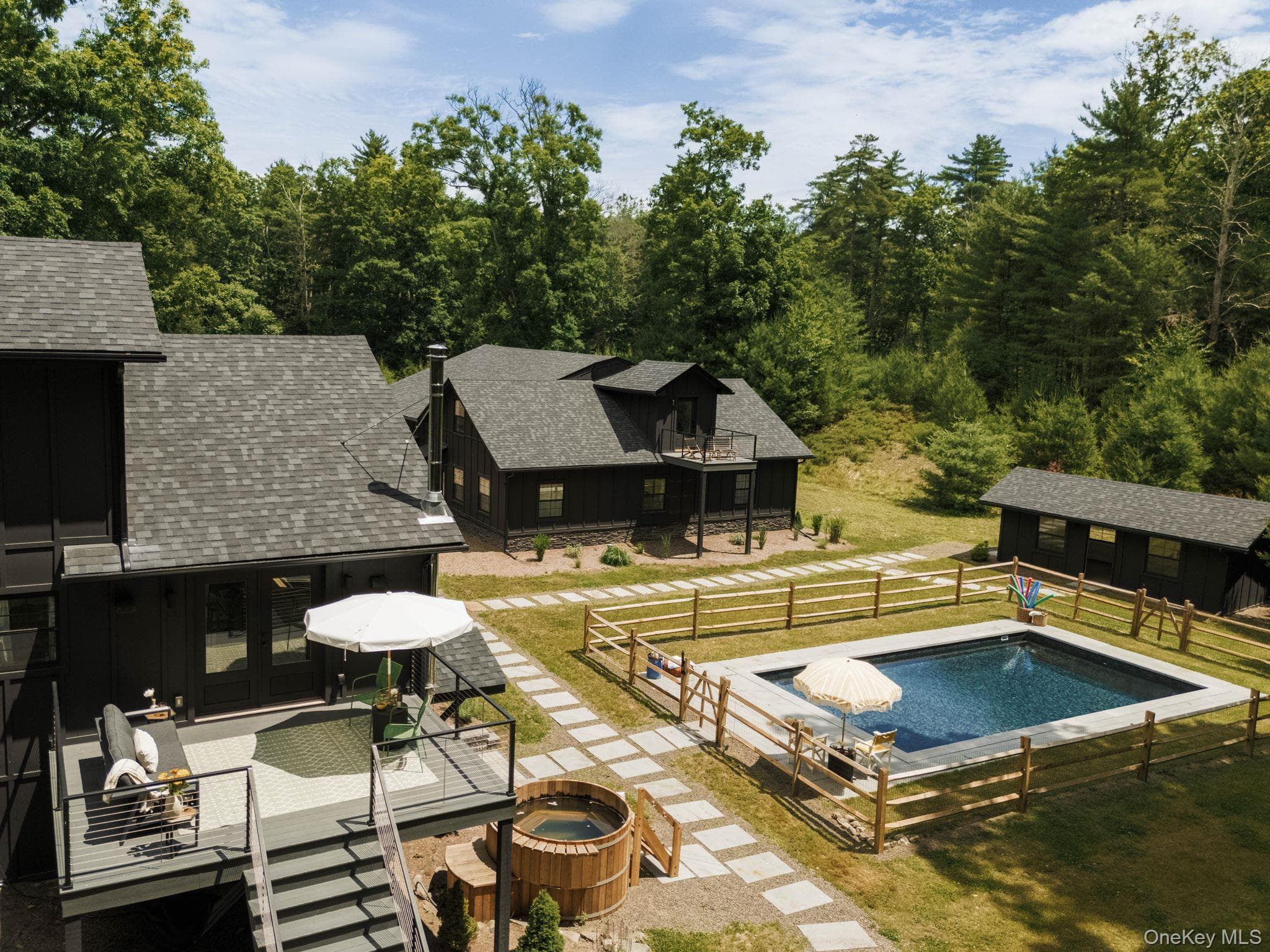 130 Cedar Drive thumbnail 2