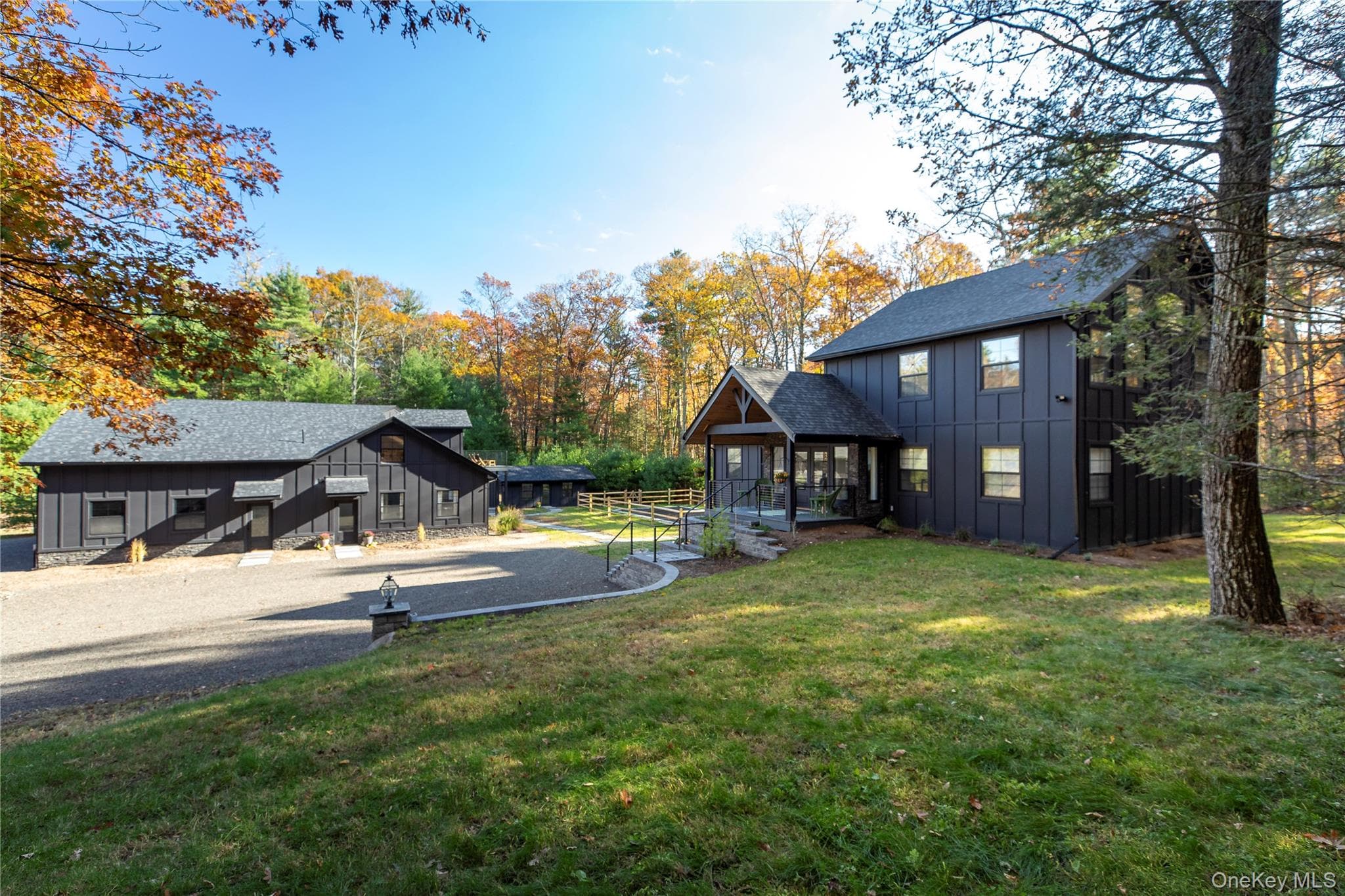 130 Cedar Drive photo 1