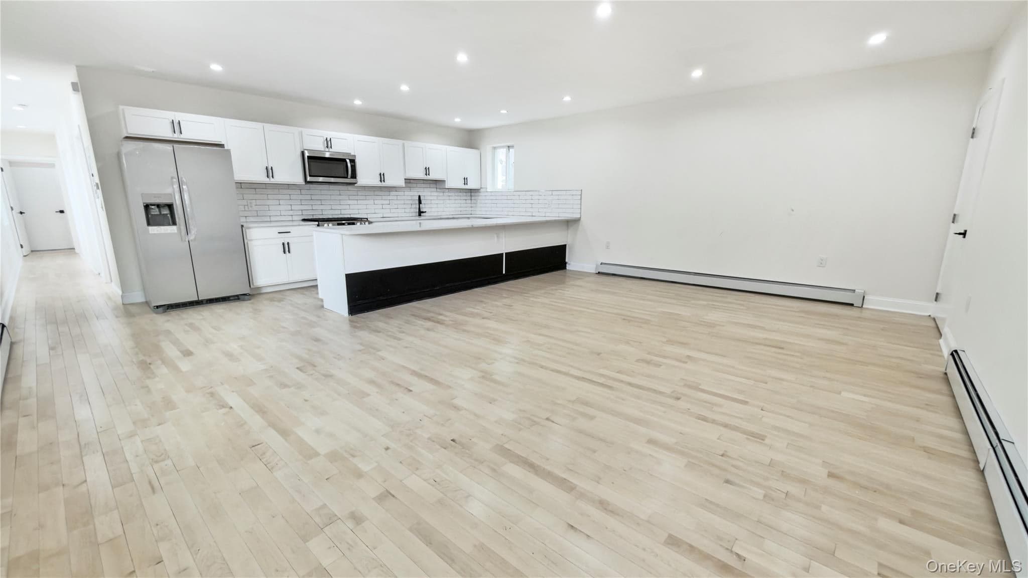903 E 93rd Street thumbnail 29