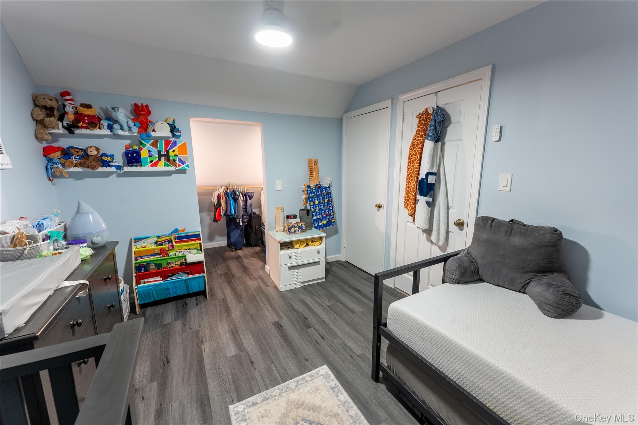 81 Montgomery Avenue thumbnail 21