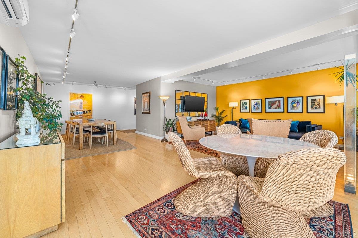 2575 Palisade Avenue Unit: 12AB thumbnail 8