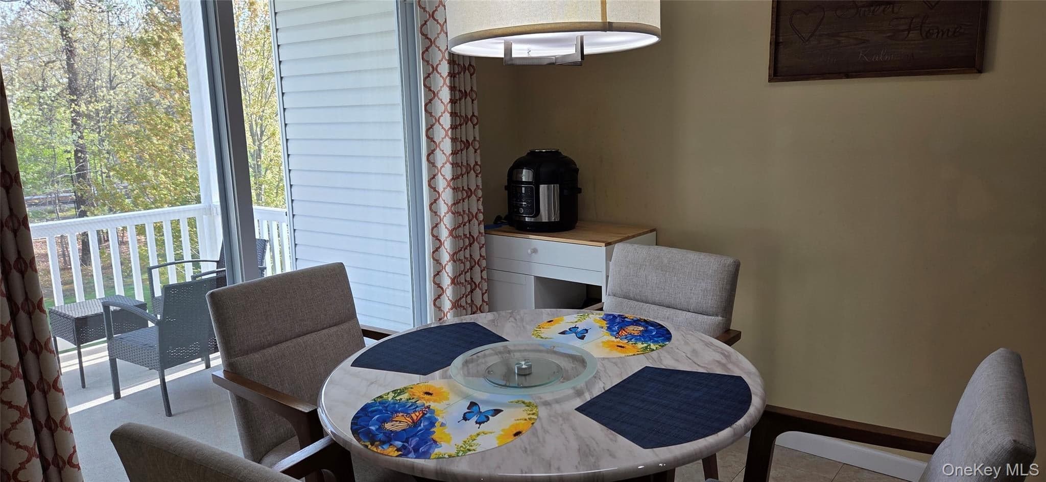 17 Greentree Court thumbnail 15