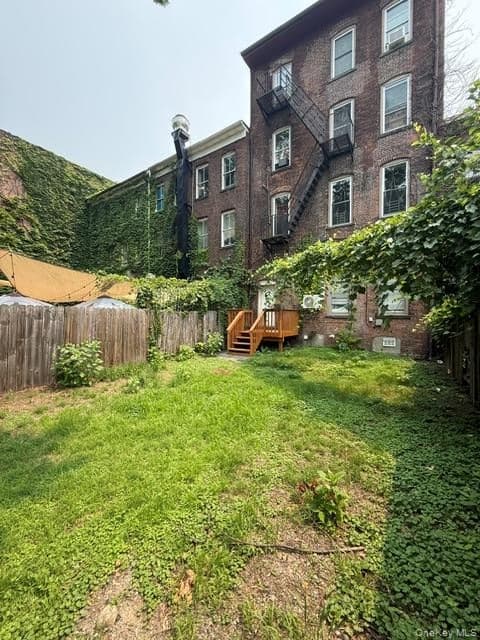 103 Liberty Street thumbnail 5