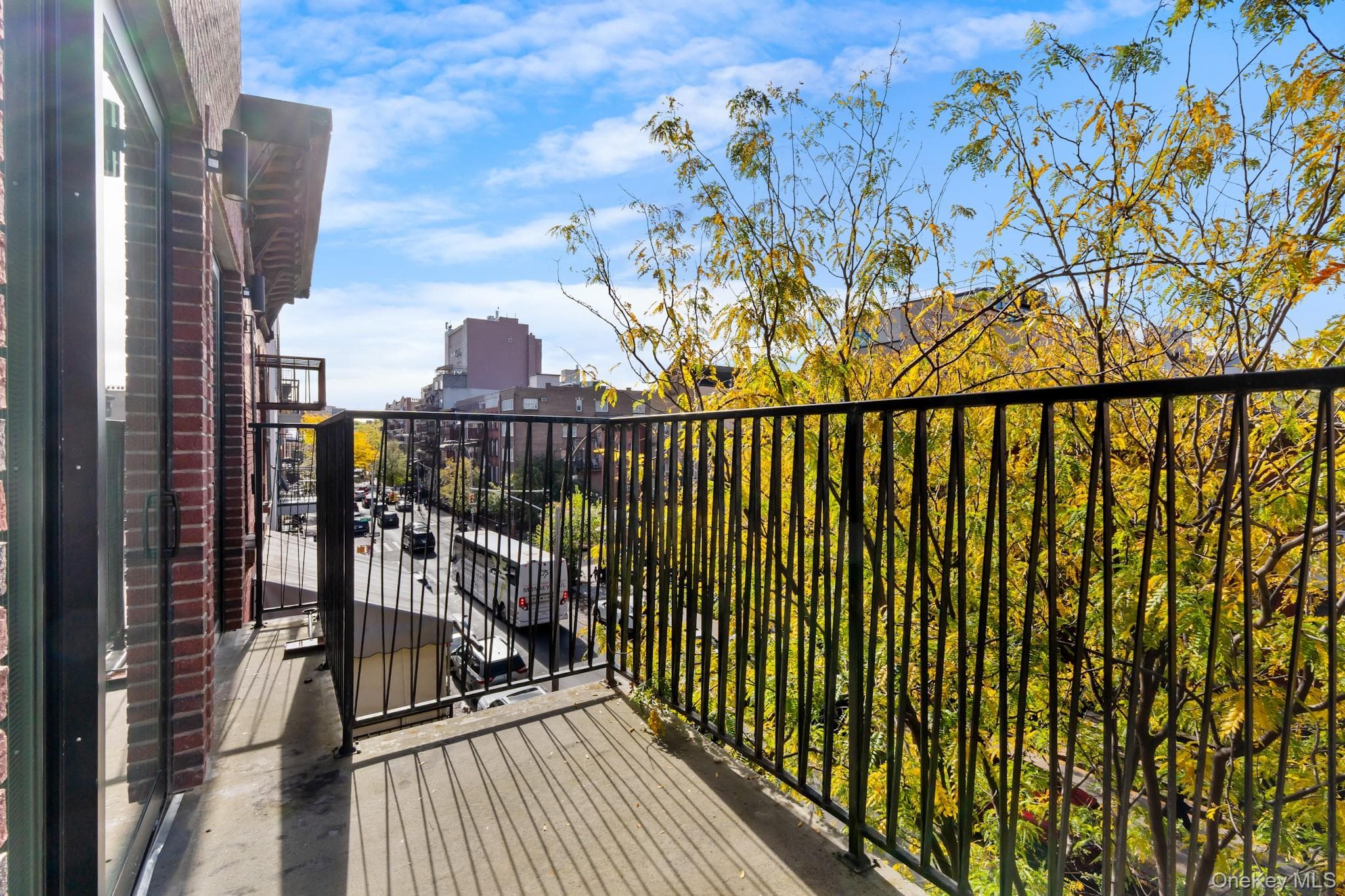207 Lee Avenue thumbnail 16