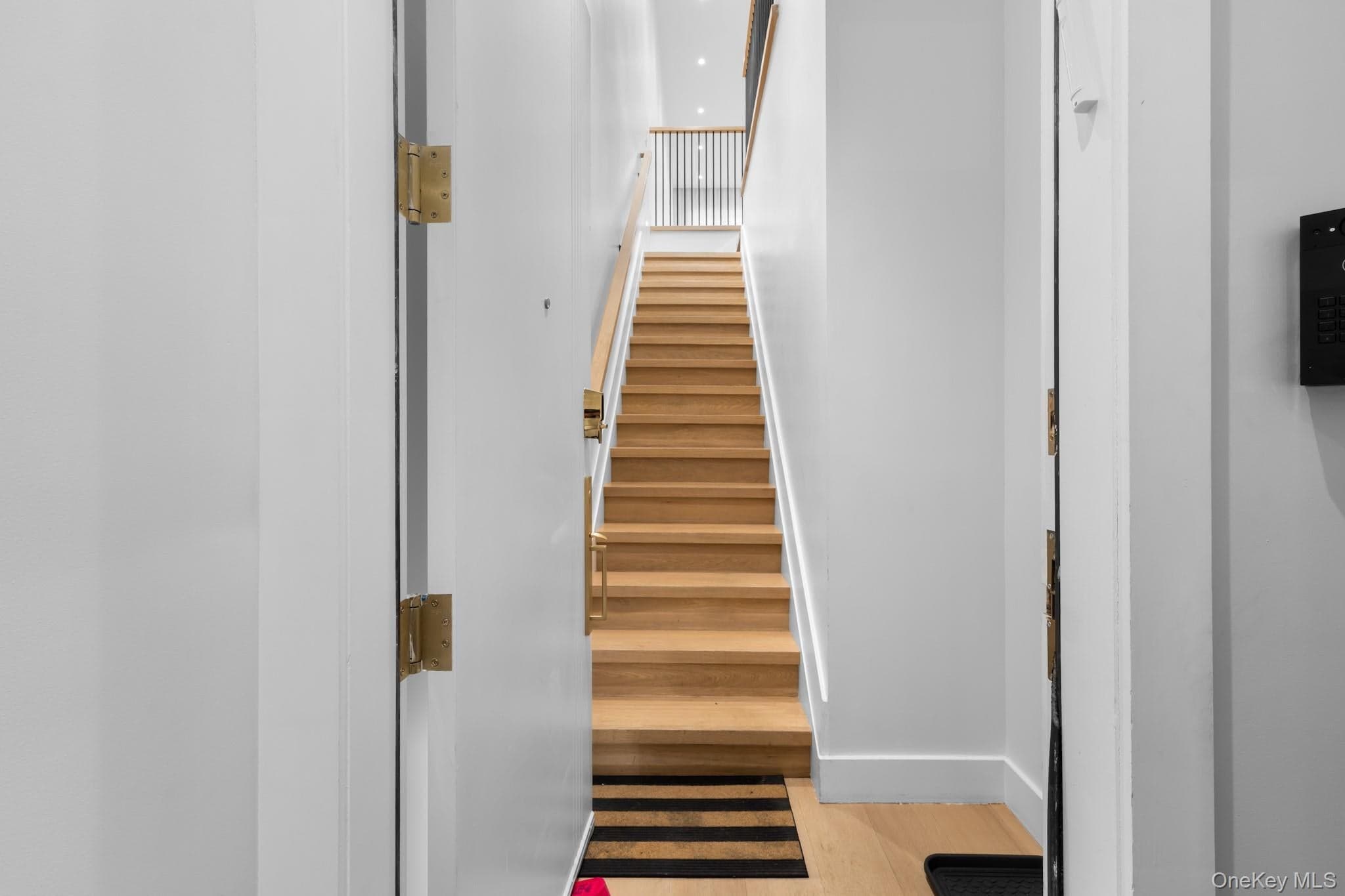 207 Lee Avenue thumbnail 44