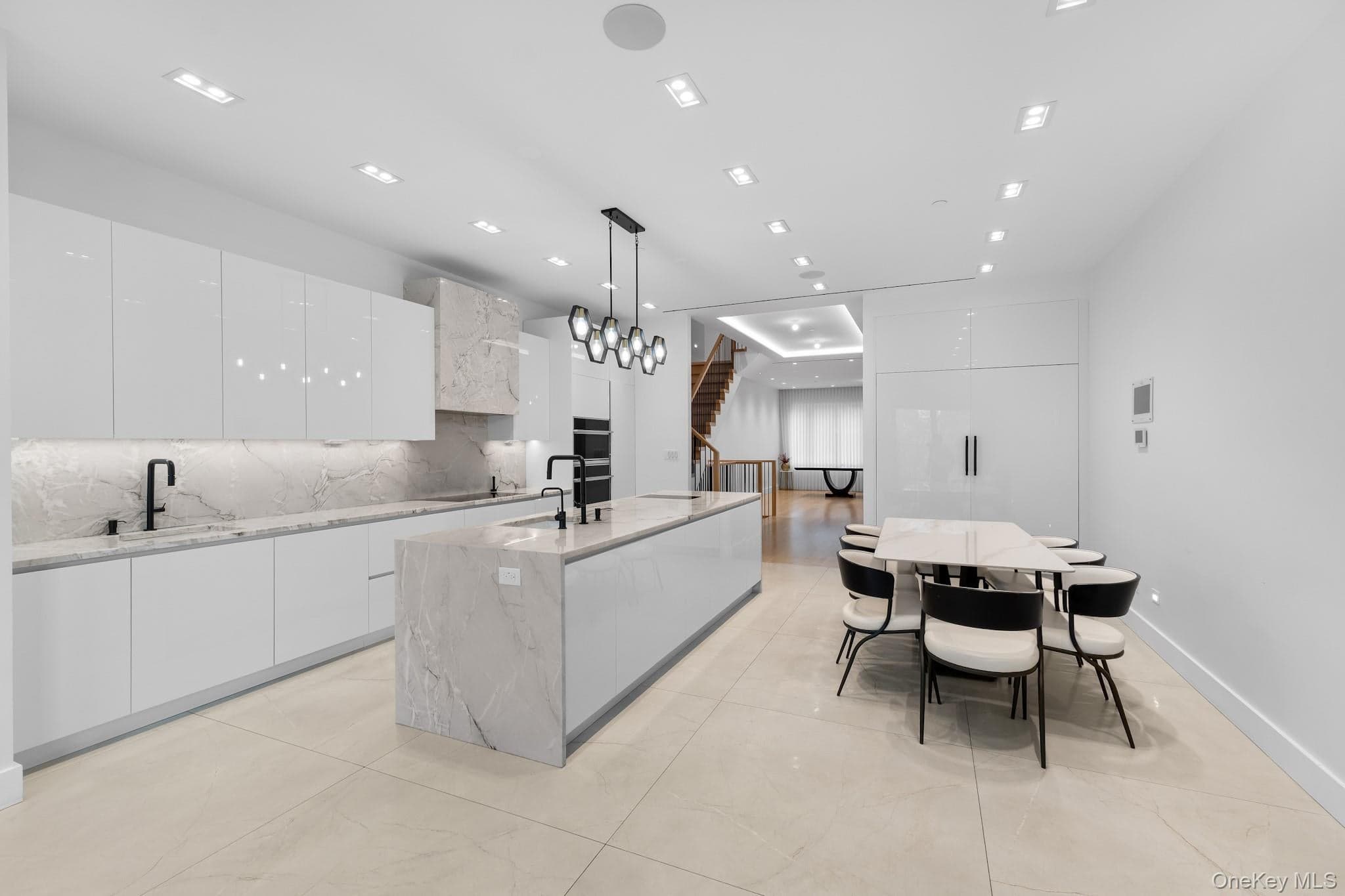207 Lee Avenue thumbnail 12