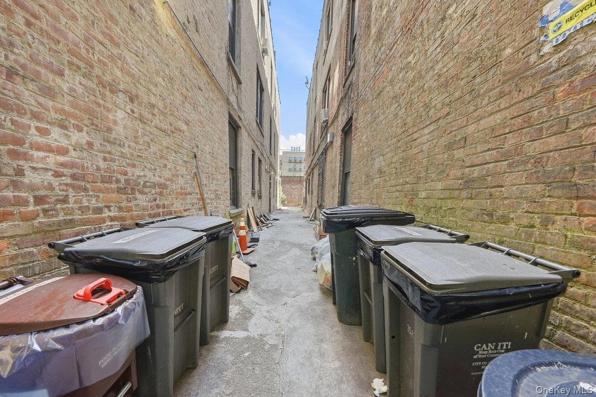 1098 Grant Avenue thumbnail 45