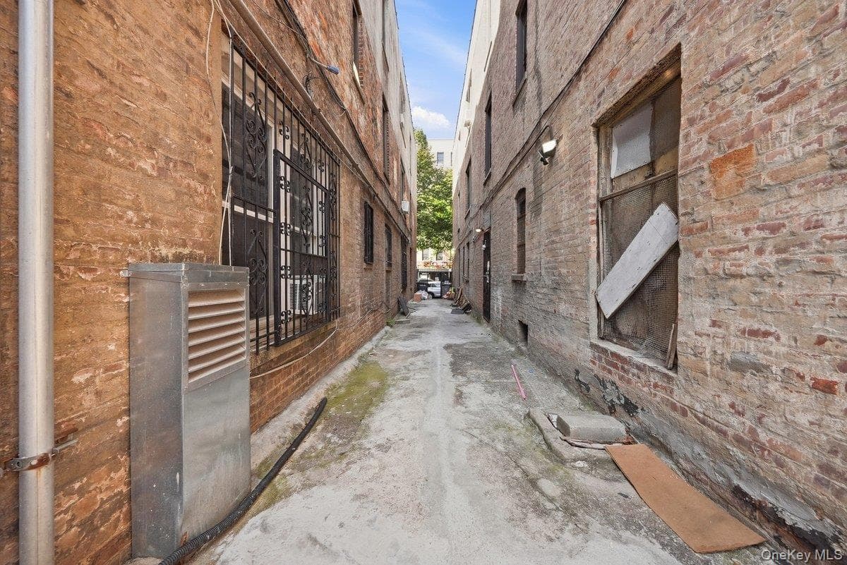 1098 Grant Avenue thumbnail 42