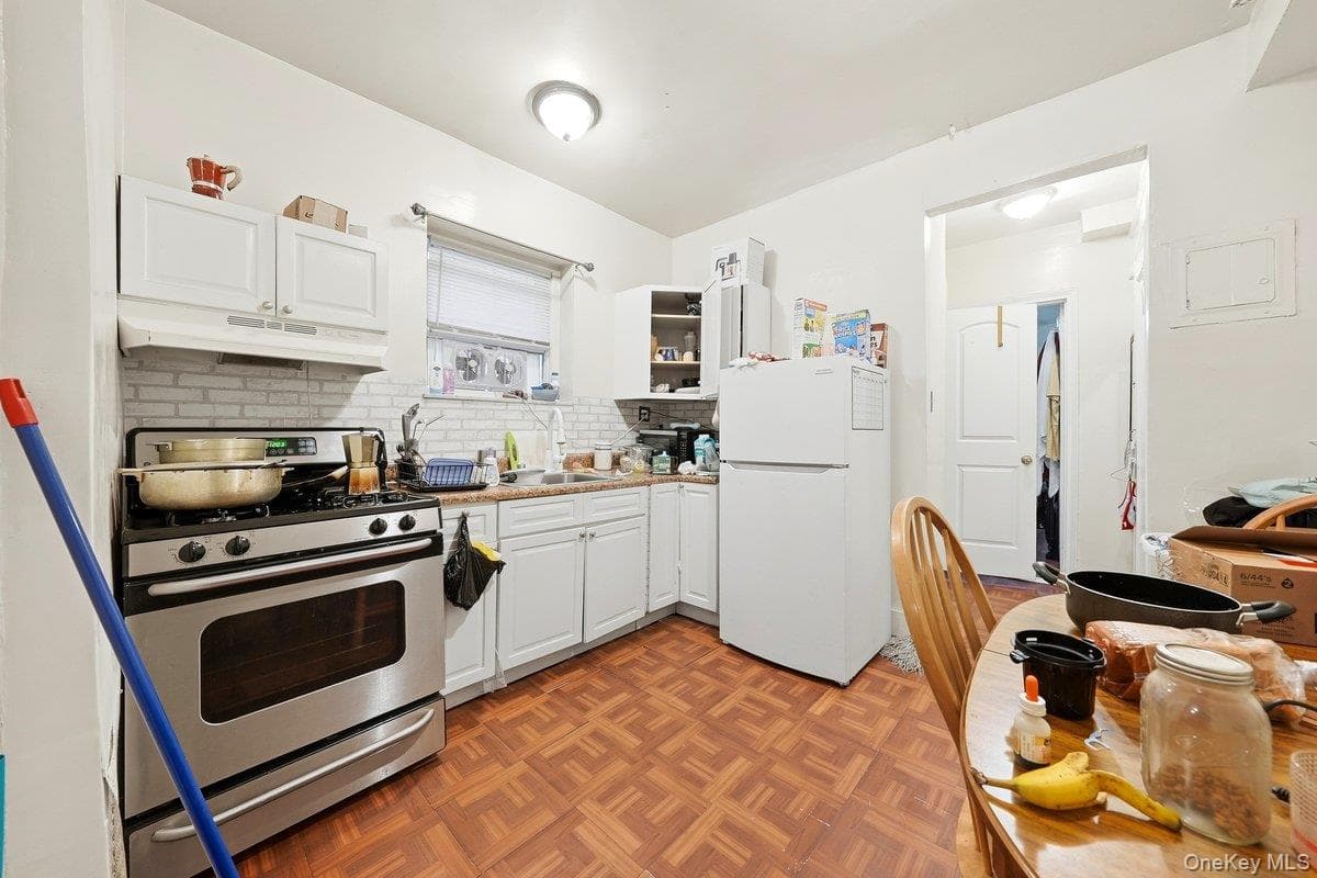 1098 Grant Avenue thumbnail 19