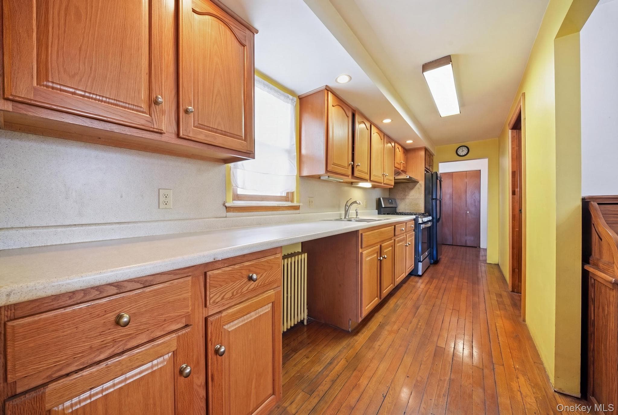 39 W 11th Road thumbnail 7