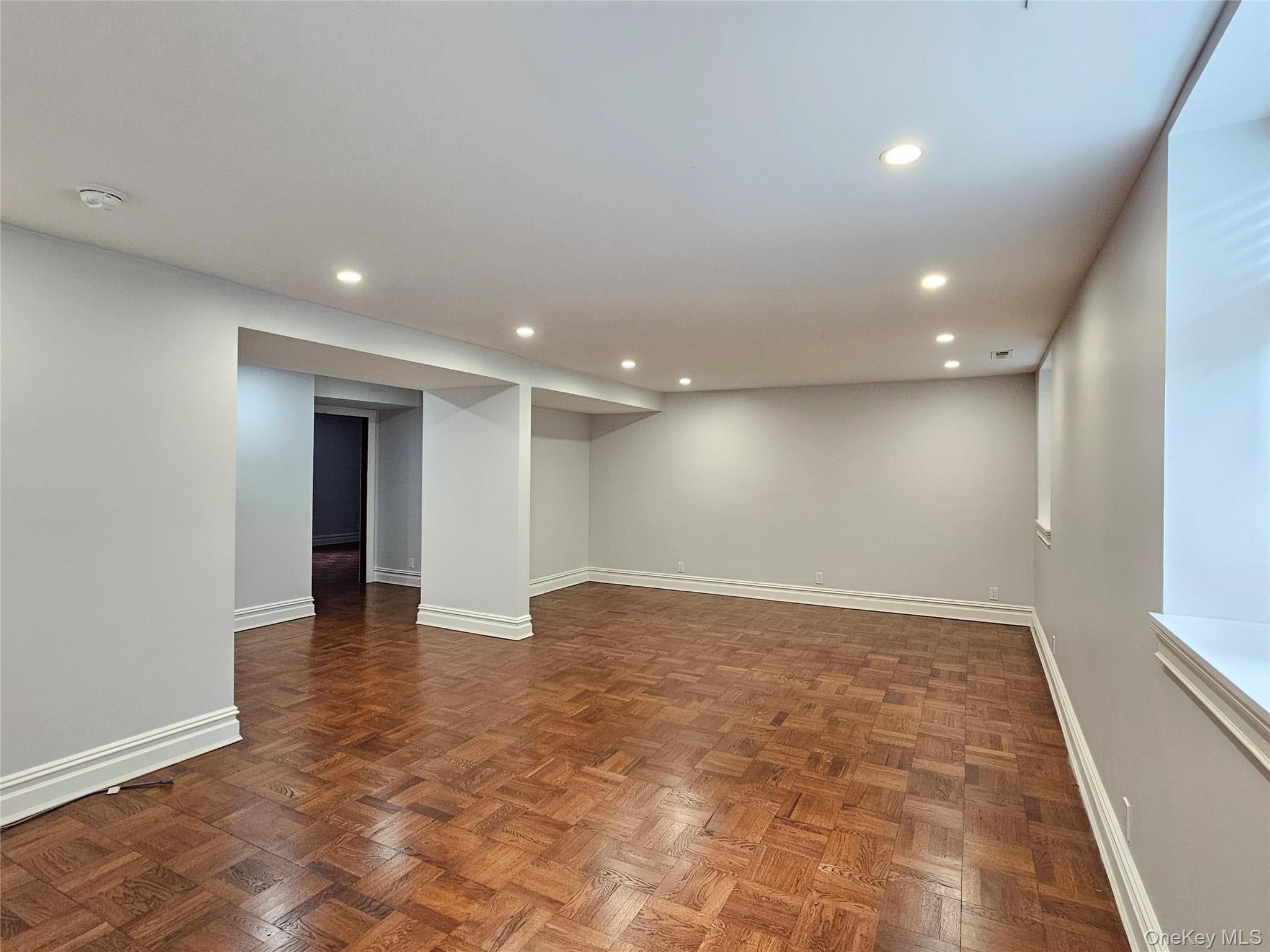 49 Greenridge Avenue thumbnail 29