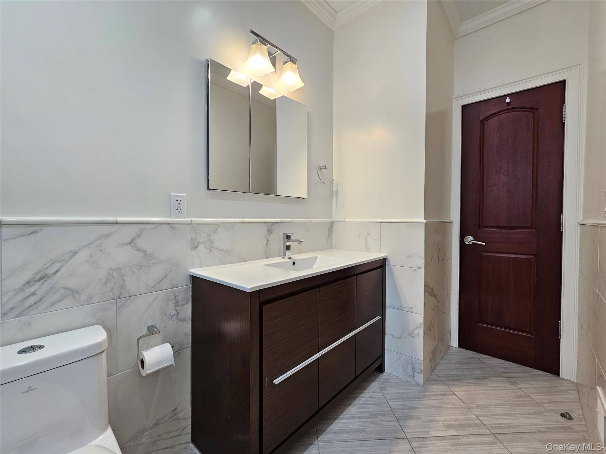 49 Greenridge Avenue thumbnail 19