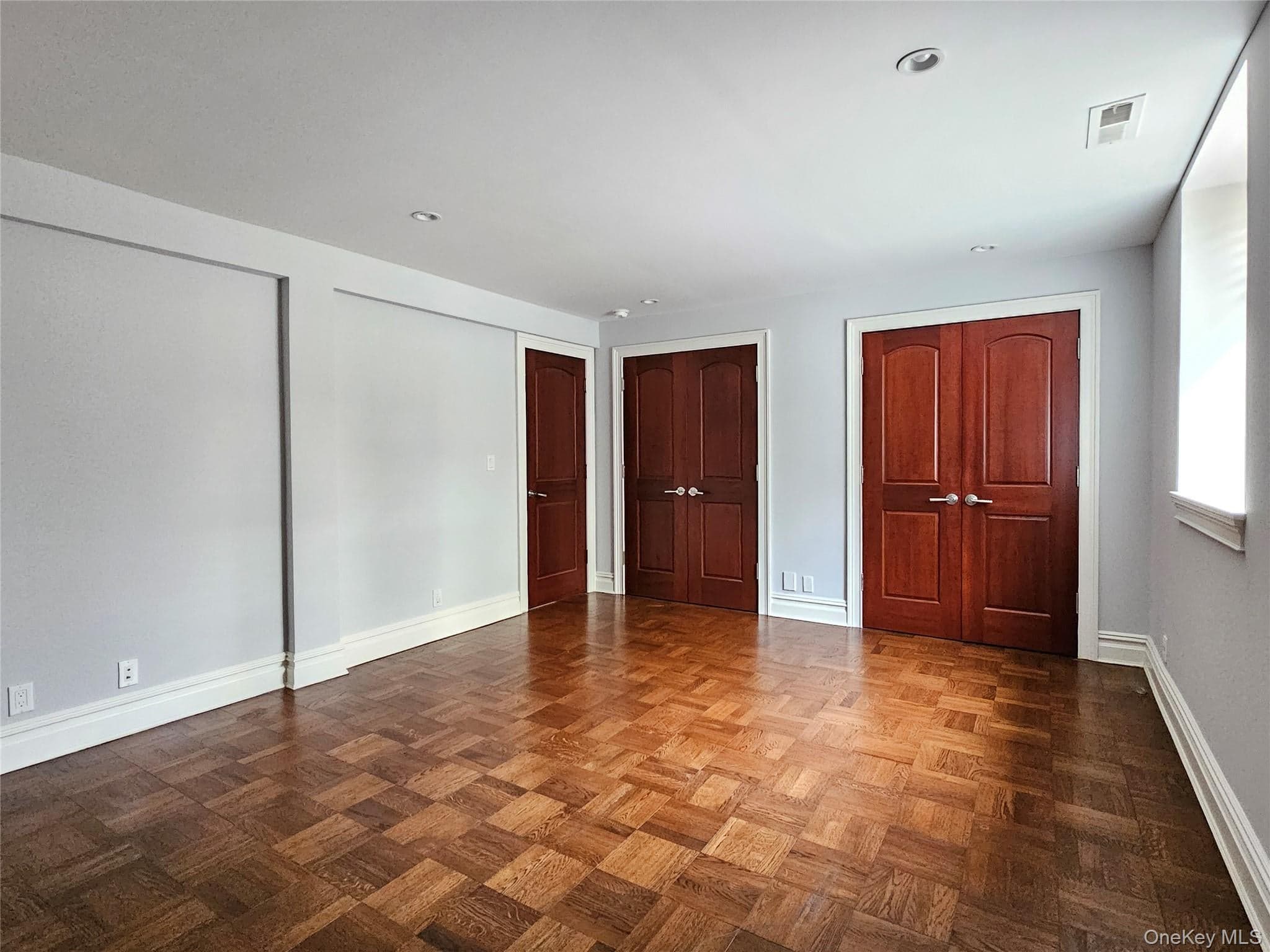 49 Greenridge Avenue thumbnail 31