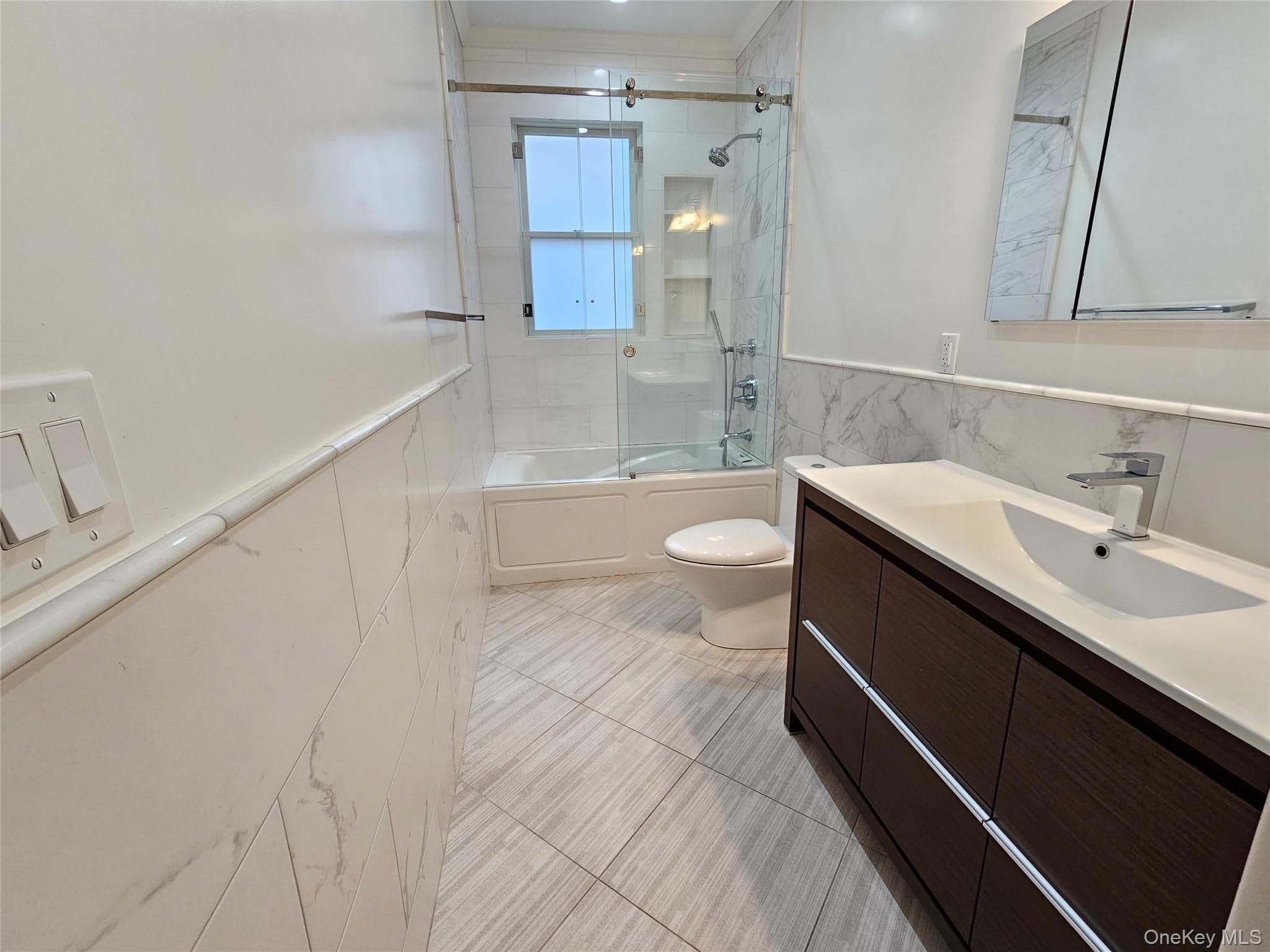 49 Greenridge Avenue thumbnail 18