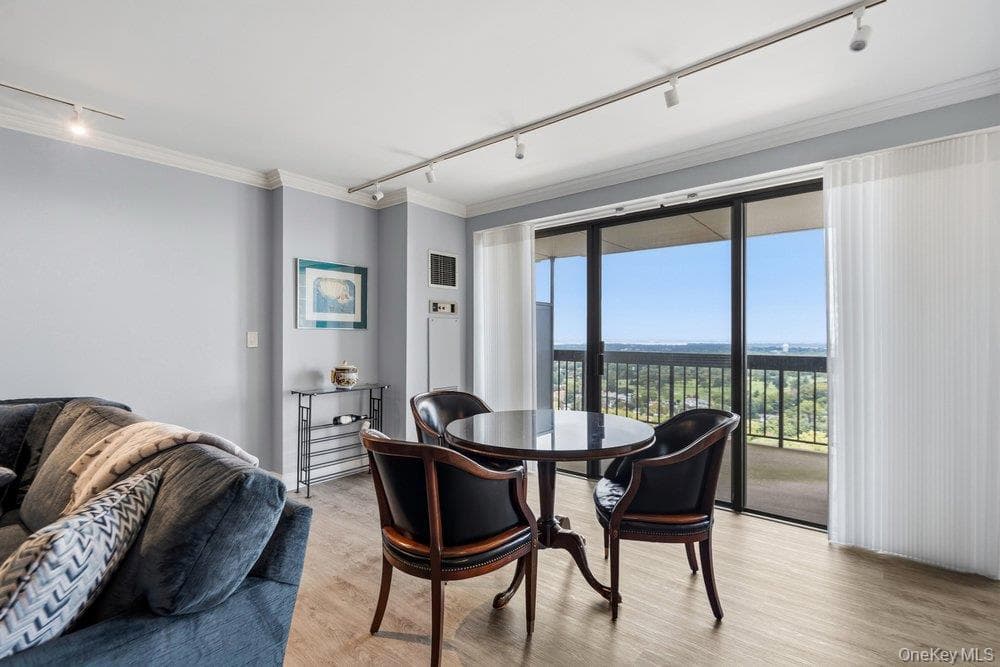 27010 Grand Central Parkway Parkway Unit: 26K thumbnail 11