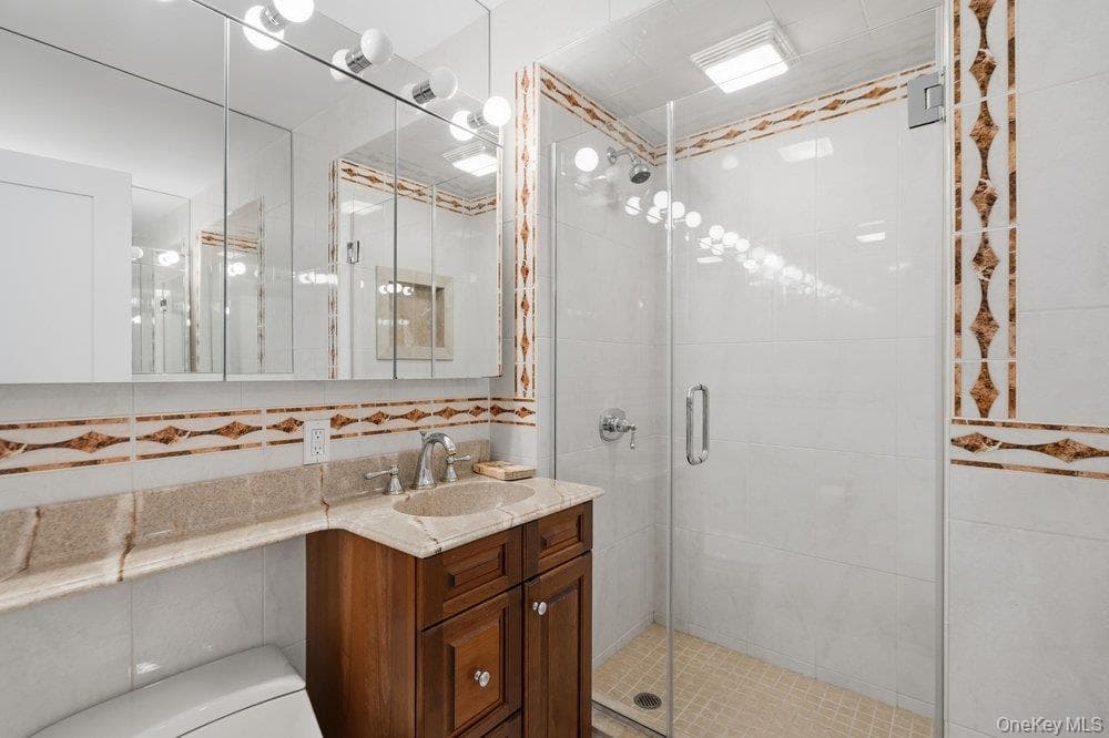 27010 Grand Central Parkway Parkway Unit: 26K thumbnail 31