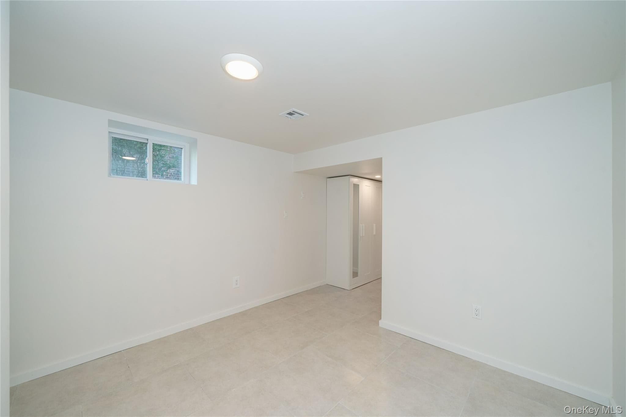 208 Lincoln Avenue thumbnail 25