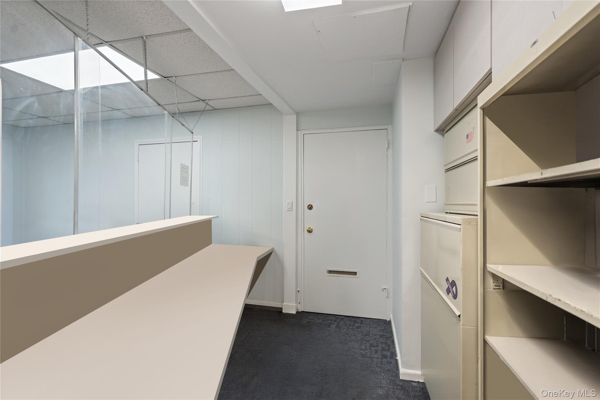200 N Village Avenue Unit: 100 thumbnail 9