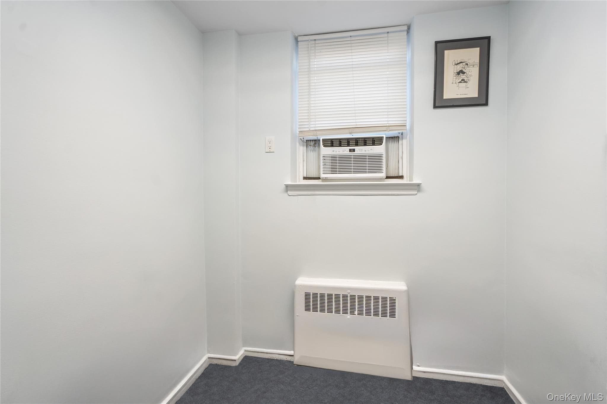 200 N Village Avenue Unit: 100 thumbnail 15